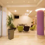 Lavanda ホテル 4*
